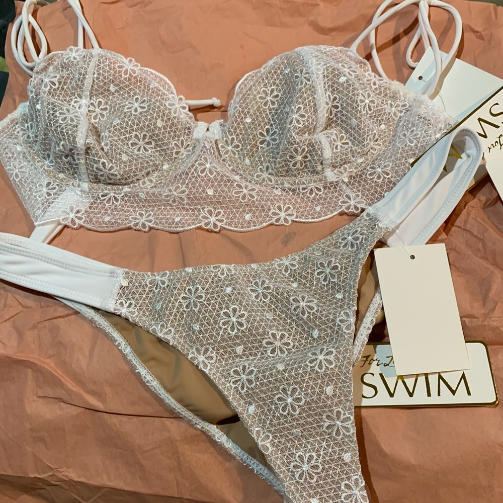 For love and lemons swimsuit